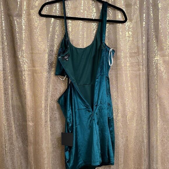 Lulus Cabaret cutie emerald green velvet cutout bodycon mini dress, size L NWT - Picture 7 of 7